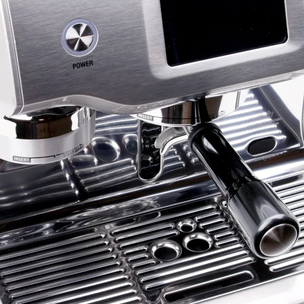 Breville-Oracle-Touch-BES990-Detail-03_e81d98df-22f7-42b5-b087-0b8d52cdf049